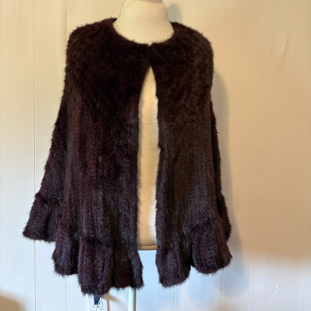 REAL FIR MINK Dyed Purple/Maroon Poncho ONE SIZE